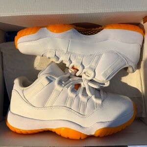 Jordan 11 bright citrus